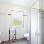 4 Bedroom Lovely In Appartamento