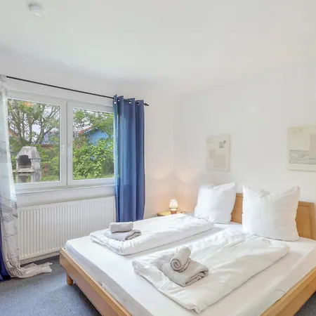 Апартаменты 4 Bedroom Lovely In Boiensdorf