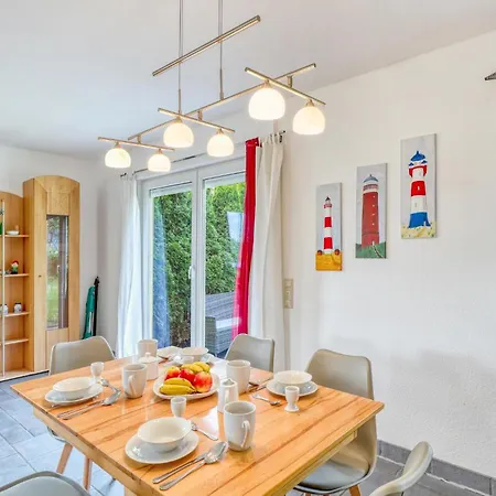 4 Bedroom Lovely In Appartamento *