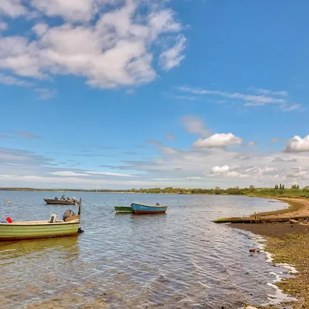 2 Bedroom In شقة Boiensdorf